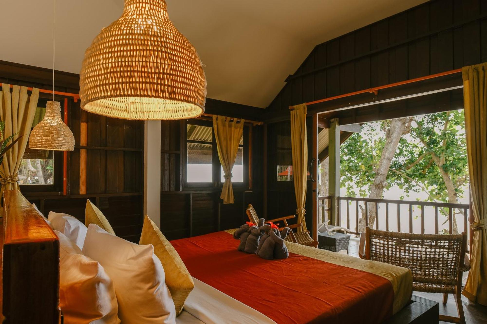 JOY Bungalow Resort&Restaurant Koh Jum Exterior foto