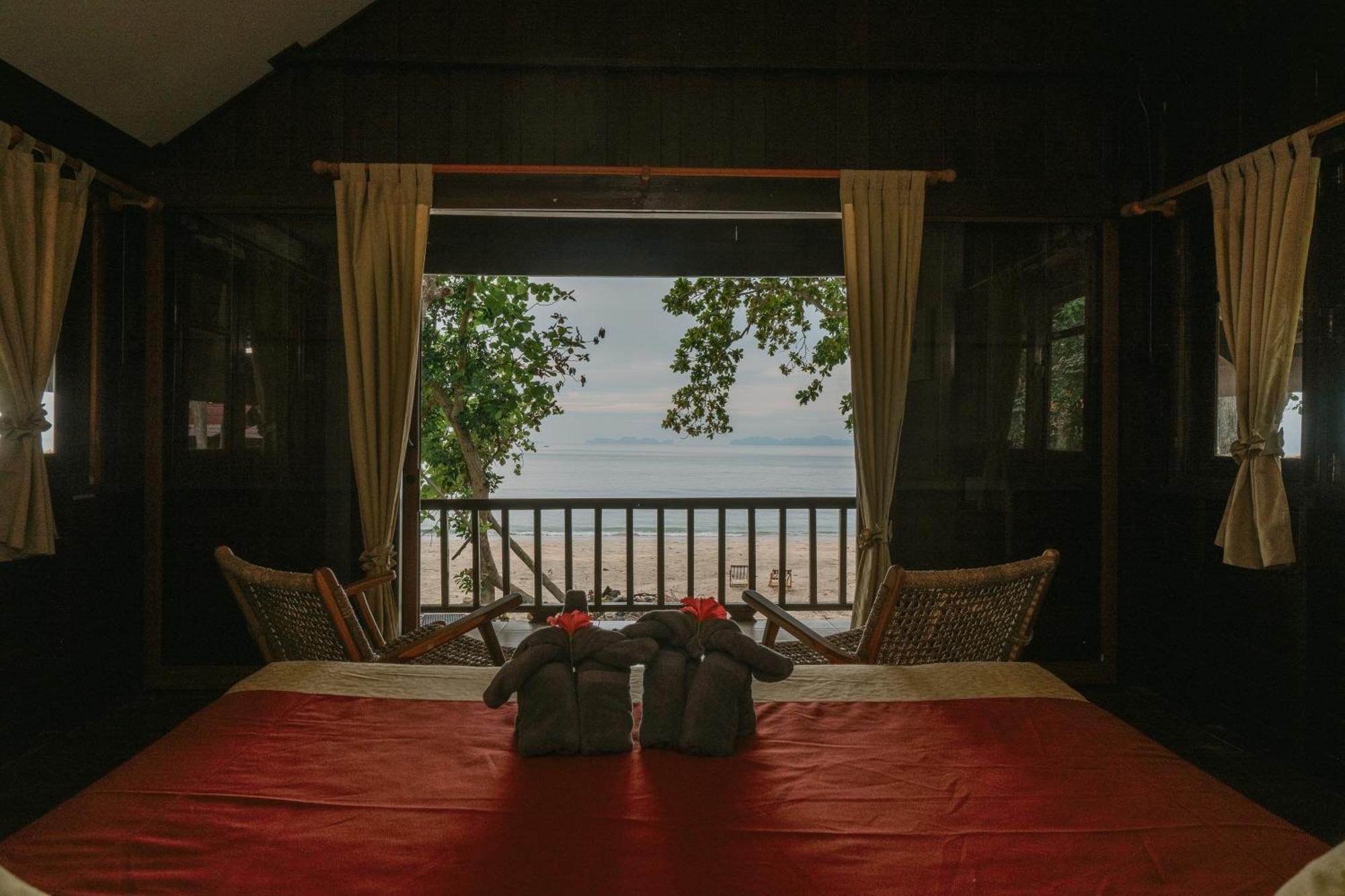 JOY Bungalow Resort&Restaurant Koh Jum Exterior foto