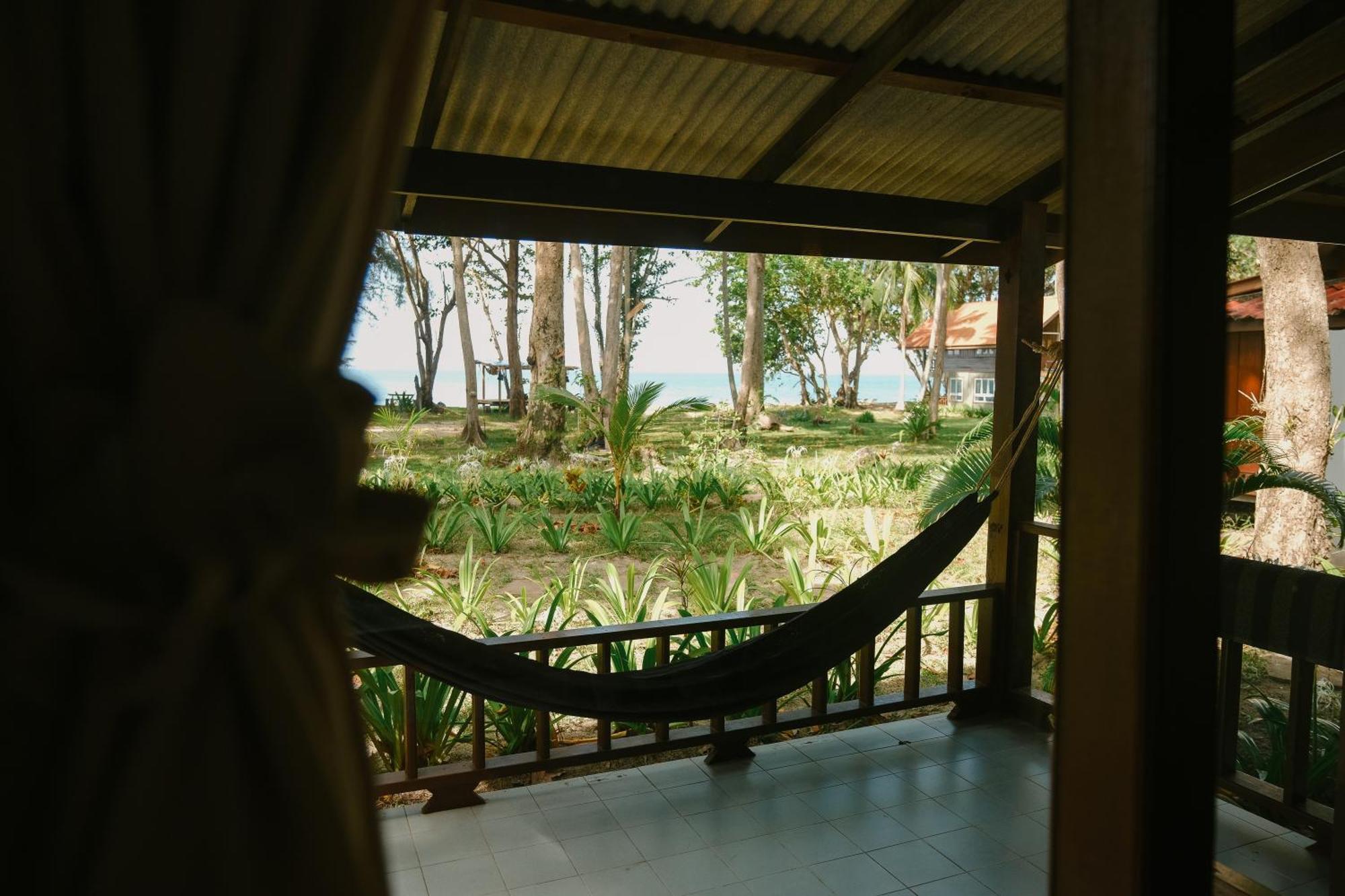 JOY Bungalow Resort&Restaurant Koh Jum Exterior foto