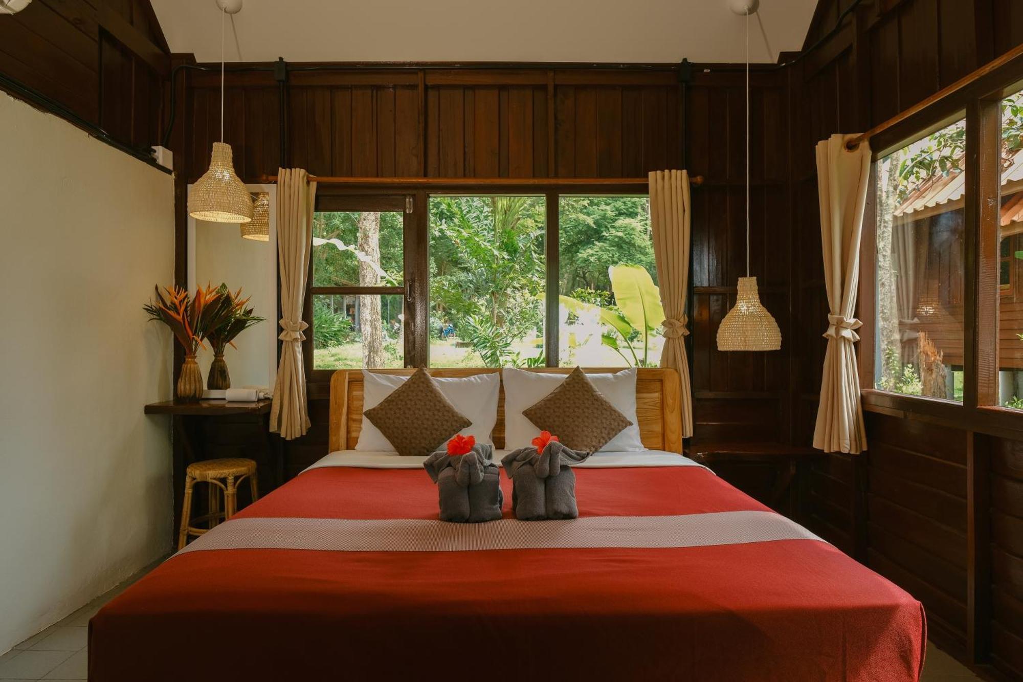 JOY Bungalow Resort&Restaurant Koh Jum Exterior foto